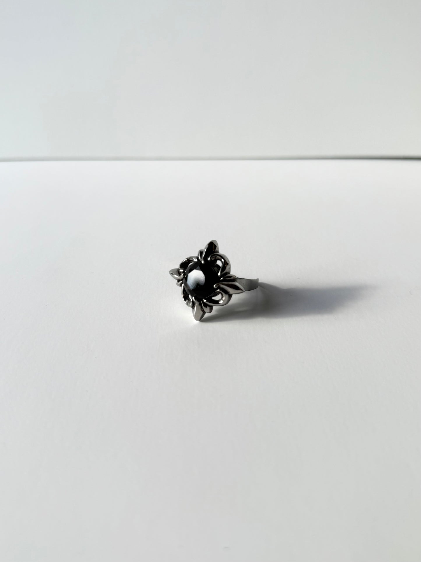 ULTRA RARE RING