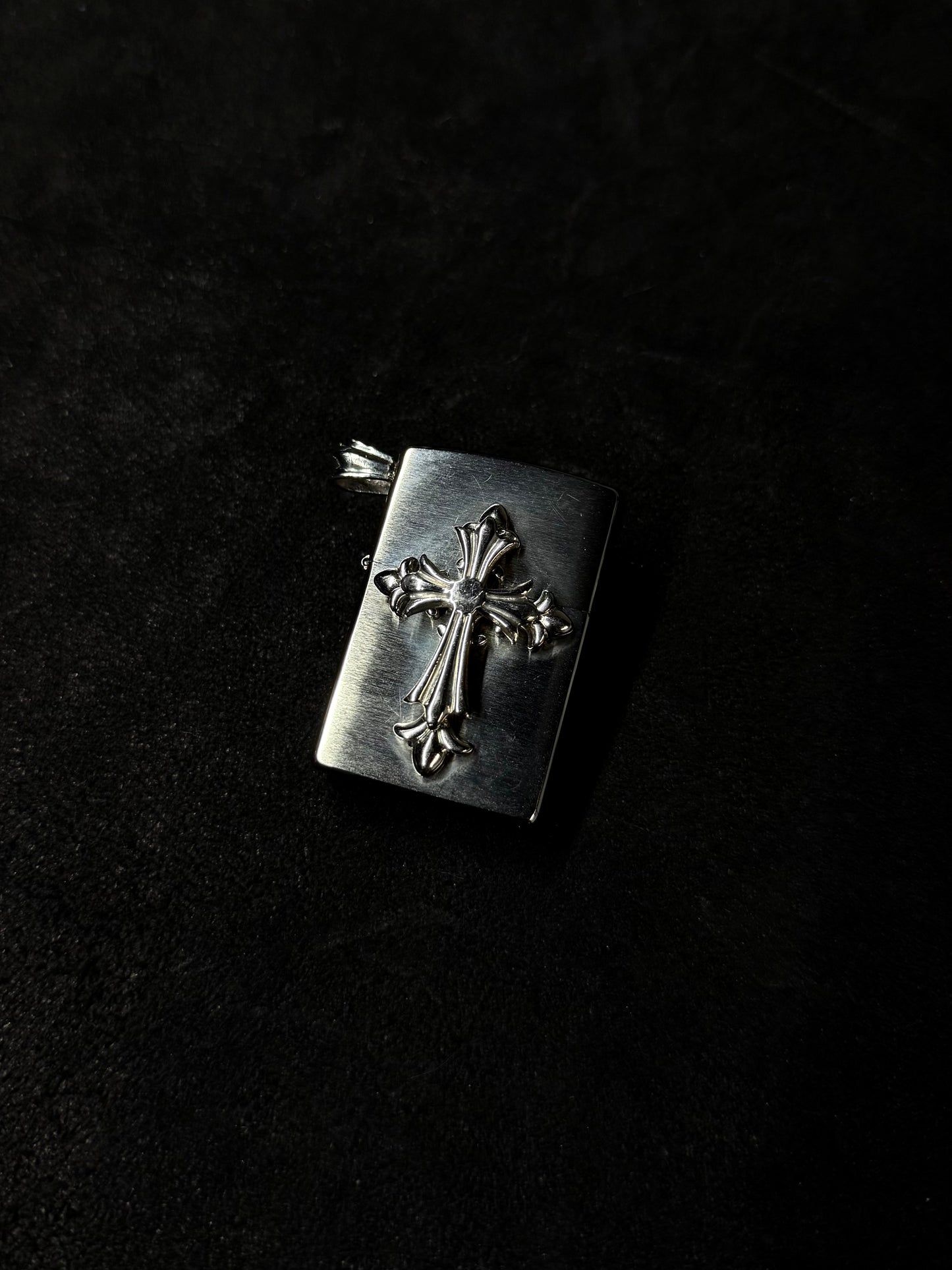 Rare ‘3LEVATE’ Zippo 01